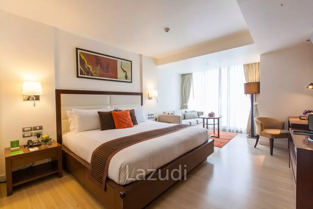 Studio Deluxe 34 SQ.M Oakwood Residence Sukhumvit 24