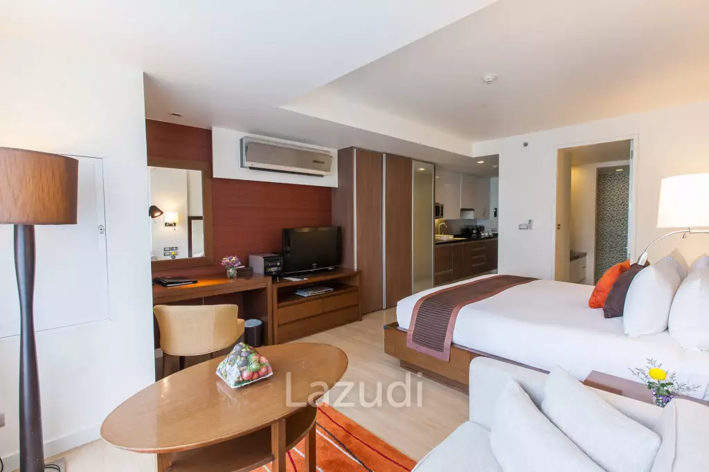 Studio Deluxe 34 SQ.M Oakwood Residence Sukhumvit 24