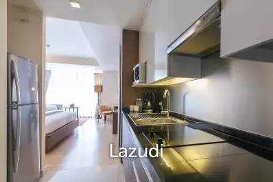 Studio Deluxe 34 SQ.M Oakwood Residence Sukhumvit 24