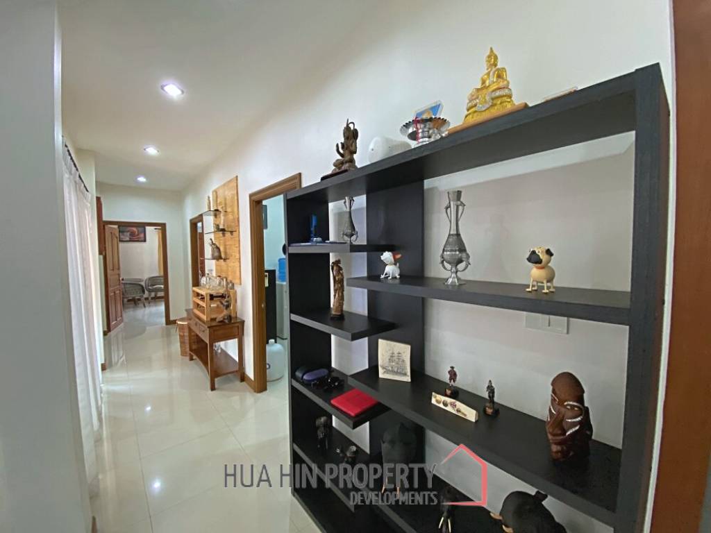 3 Bed 2 Bath Pool Villa For Sale in Hinlekfai