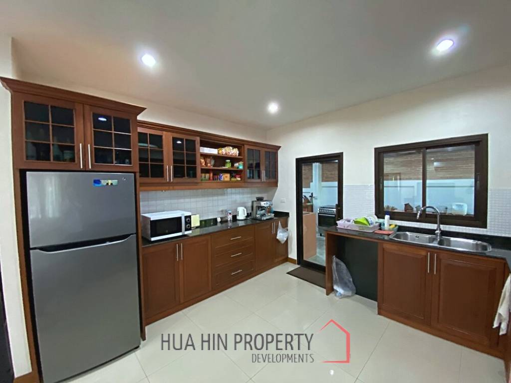 3 Bed 2 Bath Pool Villa For Sale in Hinlekfai