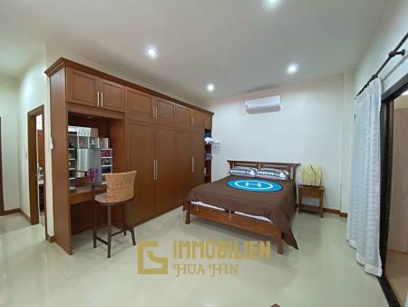 Hin Lek Fai: Pool Villa mit 3 Schlafzimmern und 2 Bädern