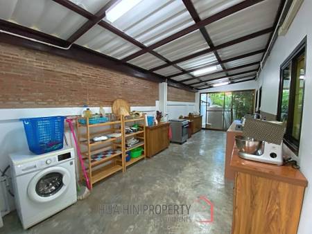 3 Bed 2 Bath Pool Villa For Sale in Hinlekfai
