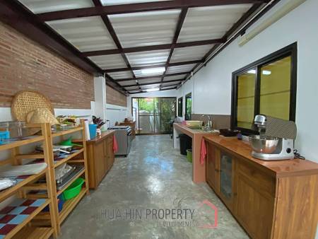 3 Bed 2 Bath Pool Villa For Sale in Hinlekfai