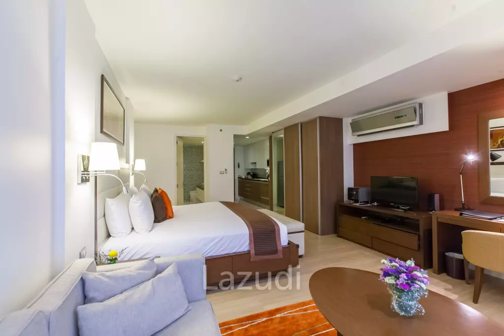 Studio Executive 38 SQ.M Oakwood Residence Sukhumvit 24
