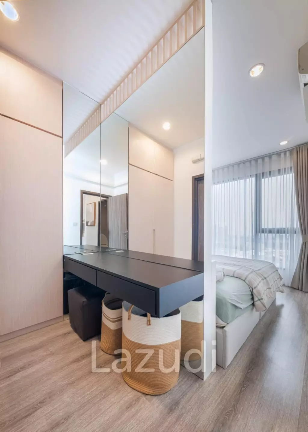 2 bed 1 bath 54 SQ.M Ideo Mobi Sukhumvit 66