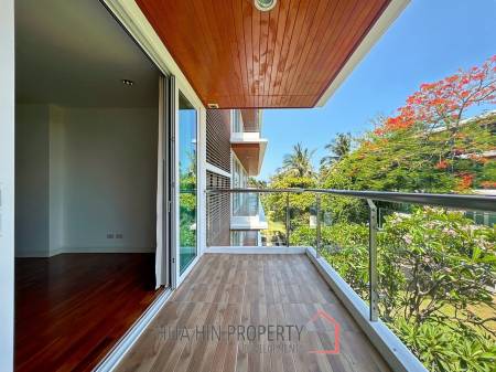 Baan Dao Tem Fah : Beachfront 2 Bedroom Condo