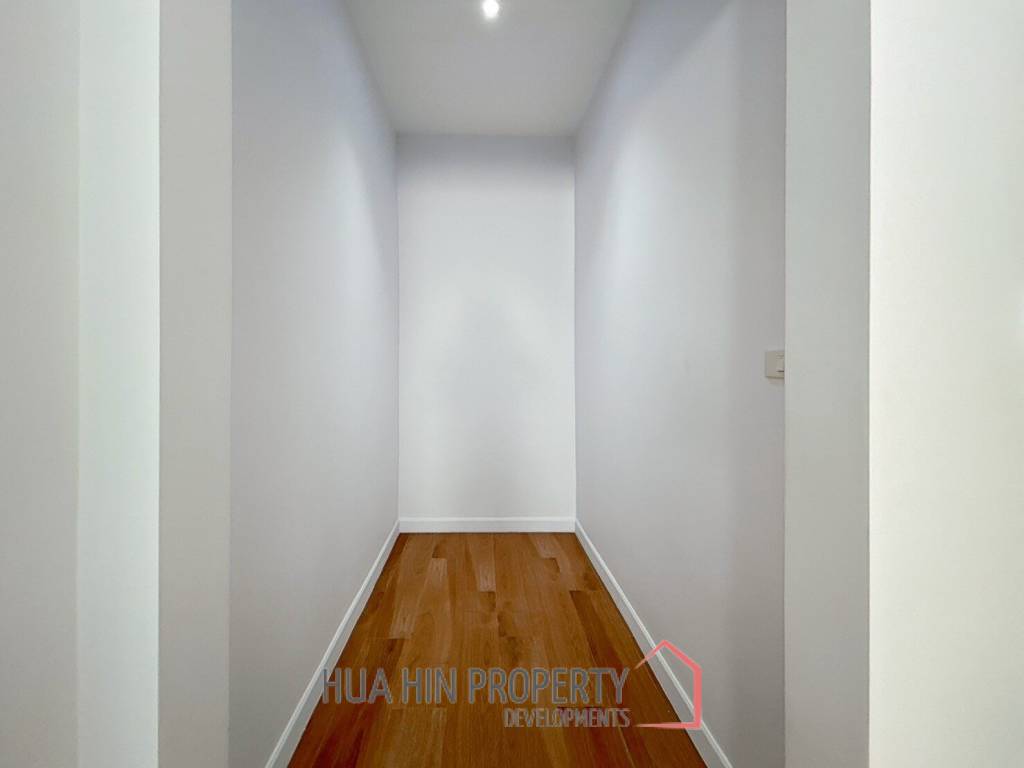 Brand New 3 Bedroom Pool Villa In Thap Tai