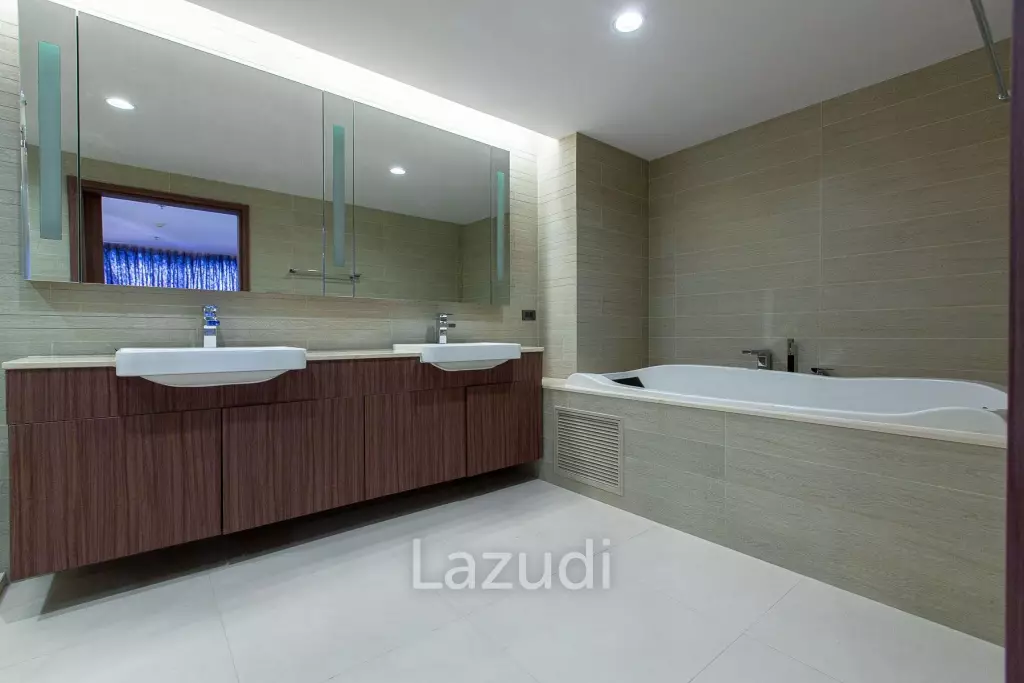 4 Bed 4 Bath 317 SQ.M The Hudson Sathorn 7