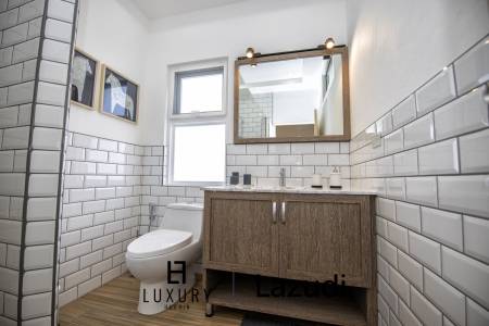 ทาวว์เฮ้าส์ 2 ห้องนอน 115 ตร.ม.