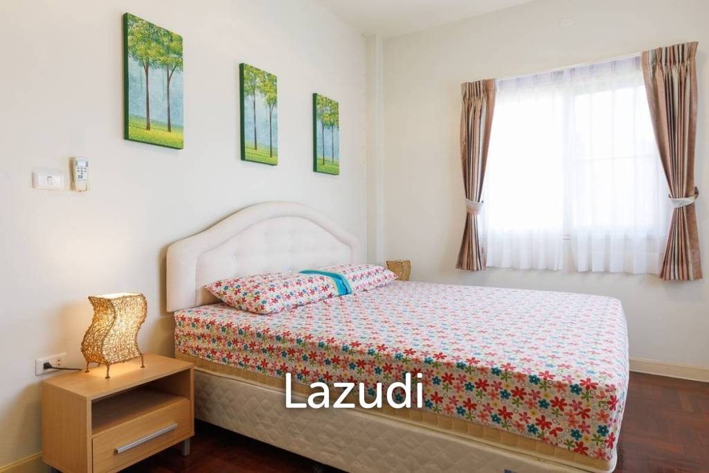 4 bed 3 bath house with 200 m2 living area for rent