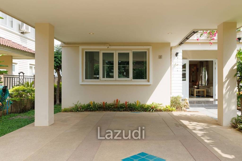 4 bed 3 bath house with 200 m2 living area for rent