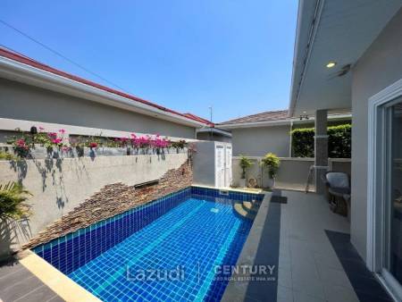 BAAN MIO : 3 bed pool villa near town