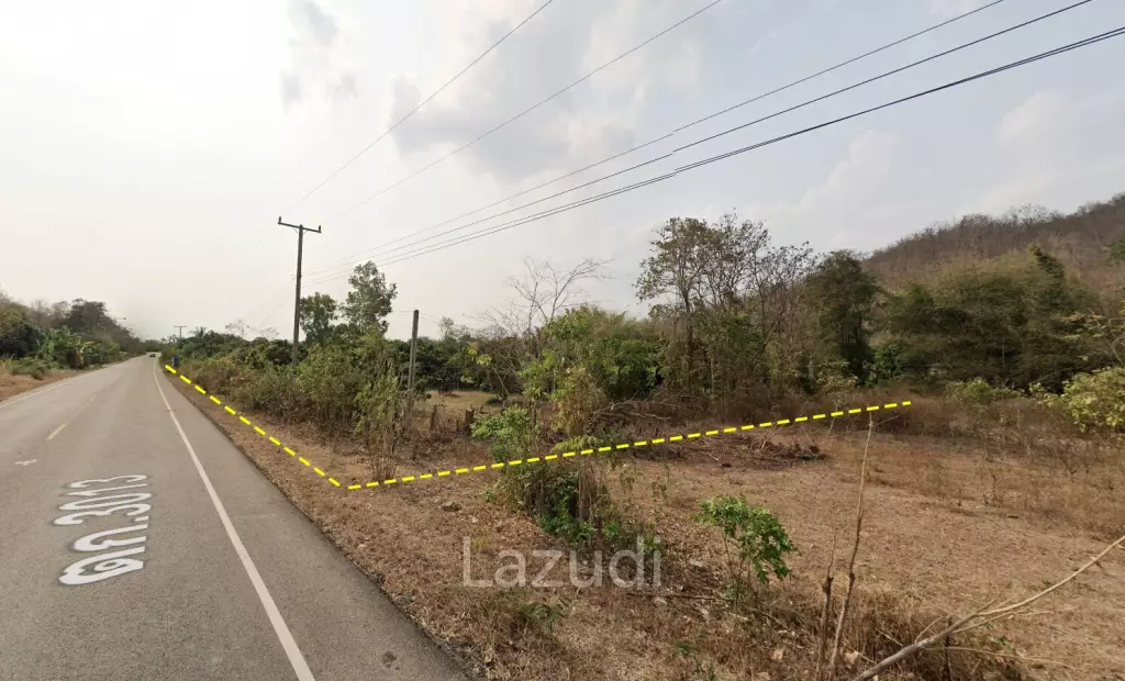 3 Rai Land for Sale With Title Deed in Tak