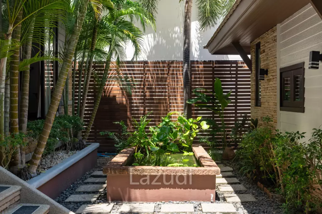 Luxury Beachfront Villa in Bang Maham, Ko Samui