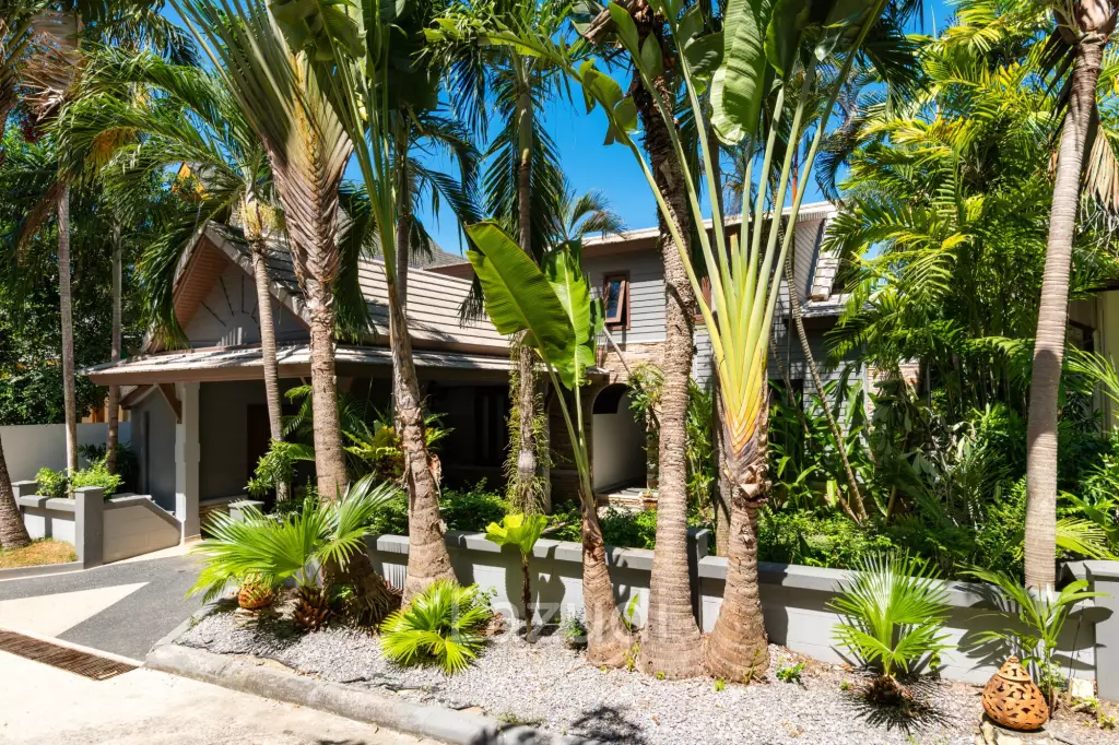 Luxury Beachfront Villa in Bang Maham, Ko Samui