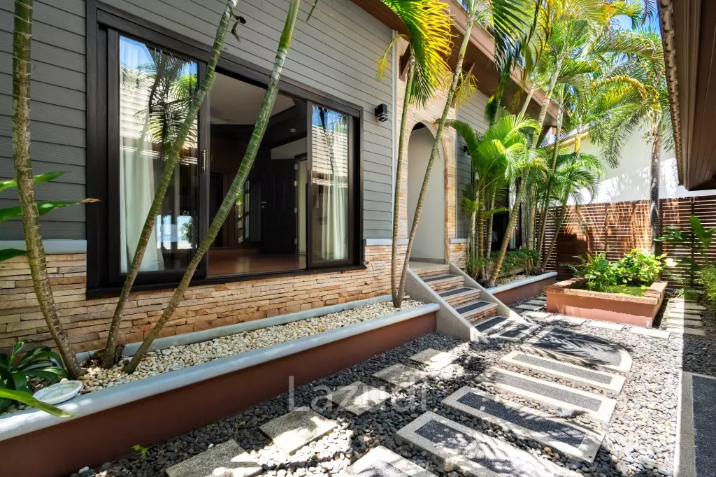 Luxury Beachfront Villa in Bang Maham, Ko Samui