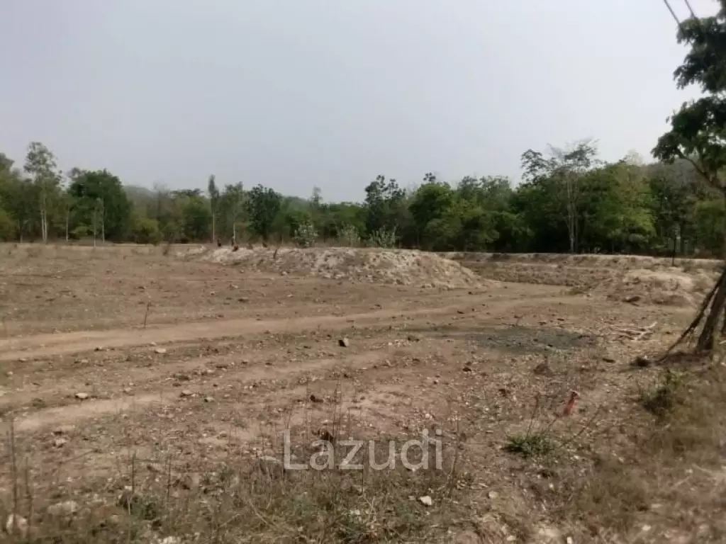 Good price for 11 Rai Land For Sale in Tak
