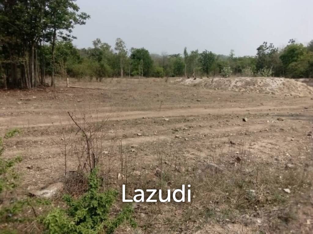 Good price for 11 Rai Land For Sale in Tak