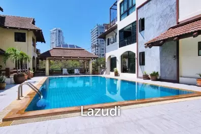 5 Beds 5 Baths 250 SQ.M. 4-Stoery House in Pratumnak