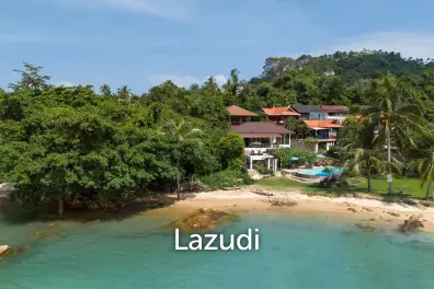 Luxury Beachfront 3 Bed Villa in Ko Samui