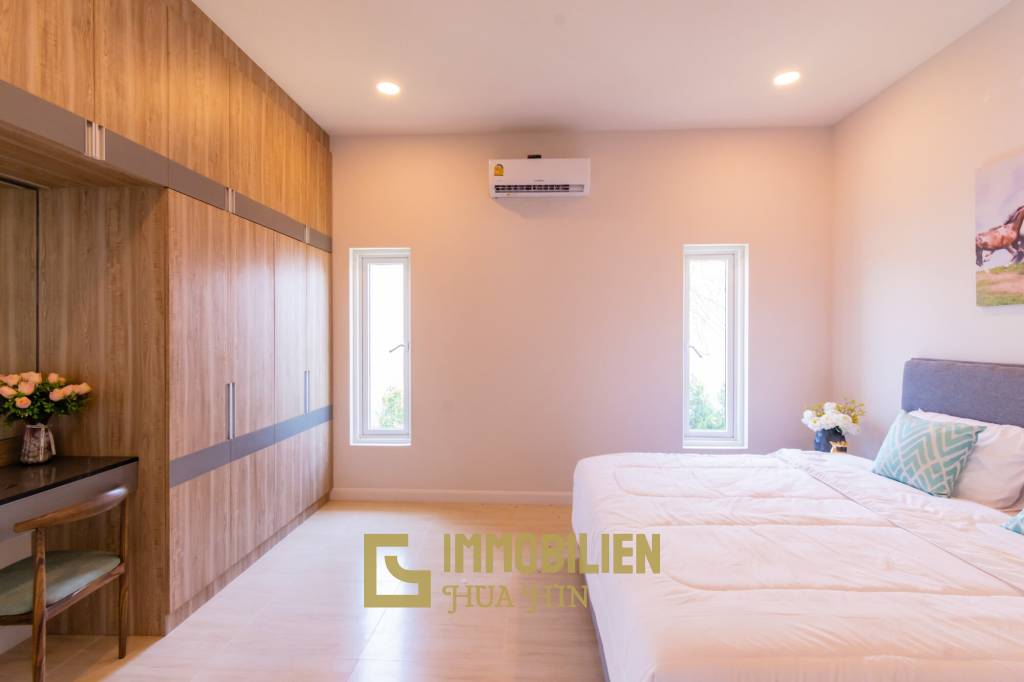 3 Beds 3 Baths 146.6 SQ.M The Pyne Plus 2 Hua Hin