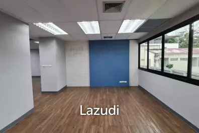 Premium Office Space for rent in Phrakhanong