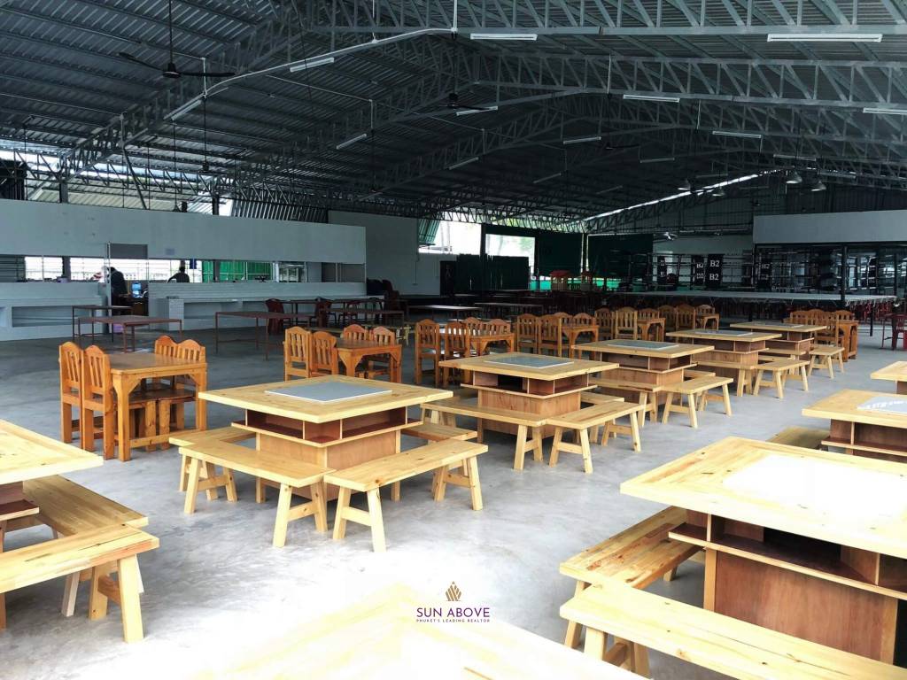 3000 sqm. Restaurant for rent near BCIS, Chalong