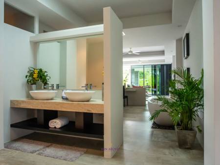 Villas By The Big Bamboo, Cherng Talay