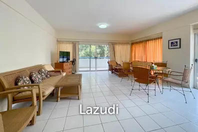 Baan Sangchan: 2 Bedrooms Beachfront Condo