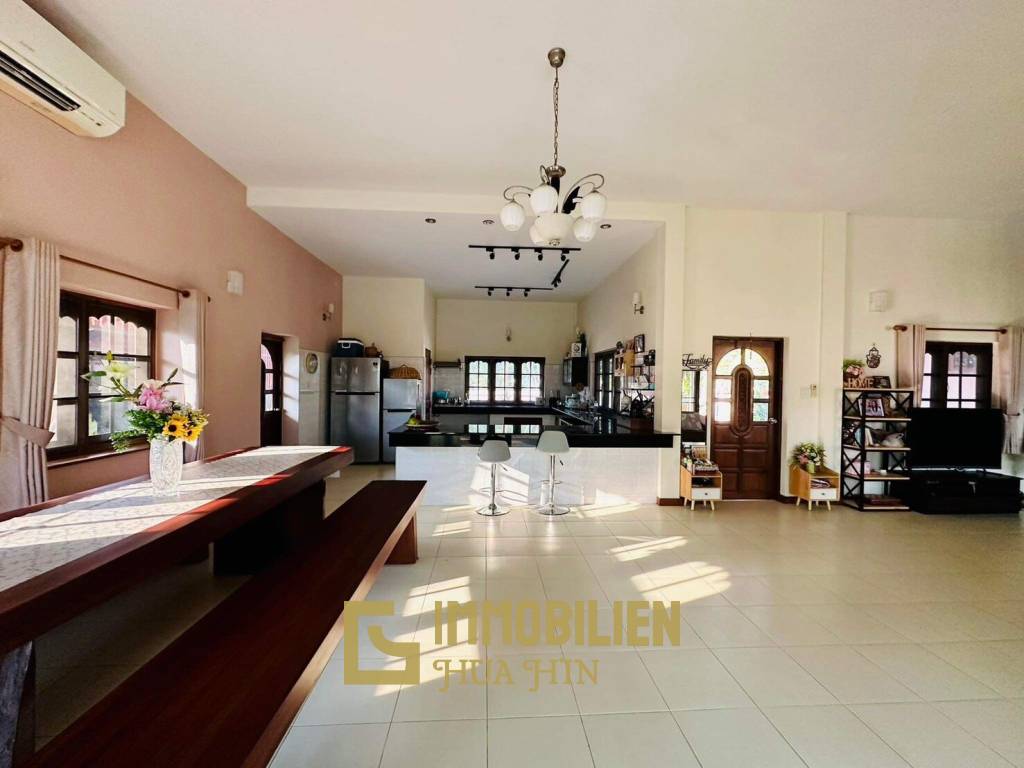 Tamarind Gardens:  3-Bedroom Villa in Hua Hin