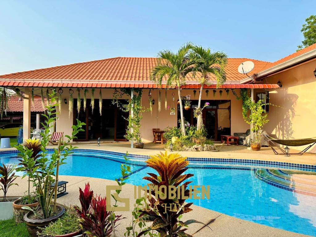 Tamarind Gardens:  3-Bedroom Villa in Hua Hin