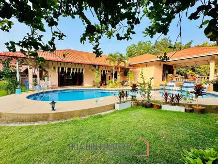 Tamarind Gardens:  3-Bedroom Villa in Hua Hin