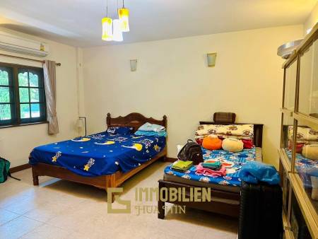 990 qm 3 Bett 4 Bad Villa Für Verkauf