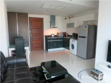 Condo for Sale in Jomtien for 3,500,000 at The Axis Condominium
