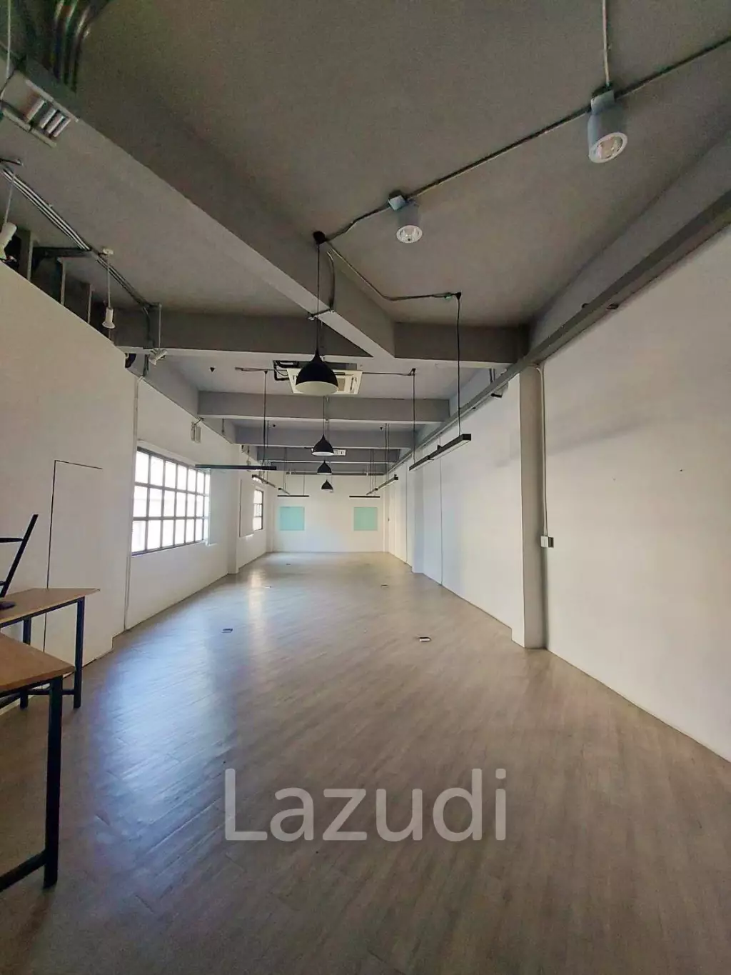 Ultra Luxury Office Space for rent in Phrakhanong