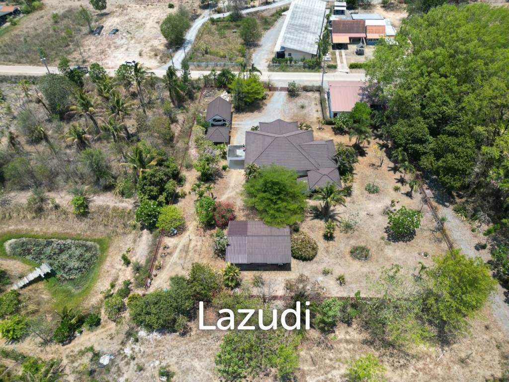 6,500 Sqm 4 Bed 4 Bath Villa For Sale