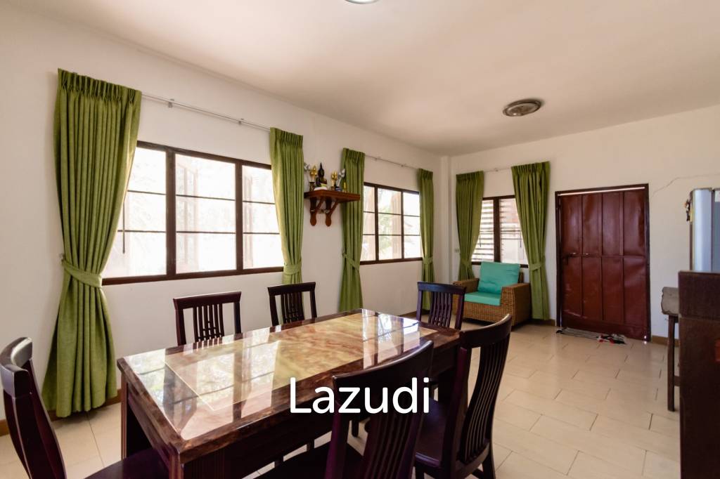 6,500 Sqm 4 Bed 4 Bath Villa For Sale