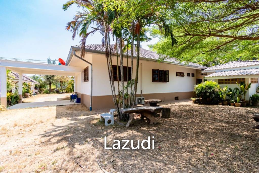 6,500 Sqm 4 Bed 4 Bath Villa For Sale