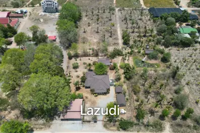 SINGLE VILLA ON BIG LAND PLOT : 3 bed plus additional adjacent land 3 rai