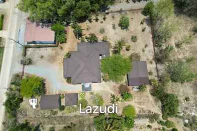 SINGLE VILLA ON BIG LAND PLOT : 3 bed plus additional adjacent land 3 rai