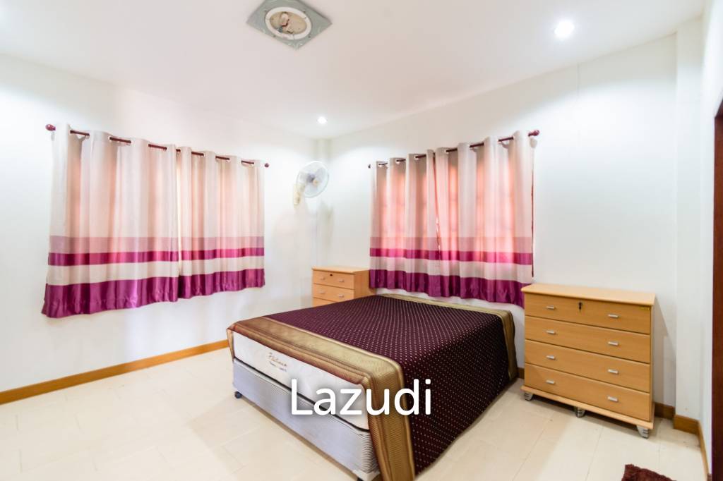 6,500 Sqm 4 Bed 4 Bath Villa For Sale