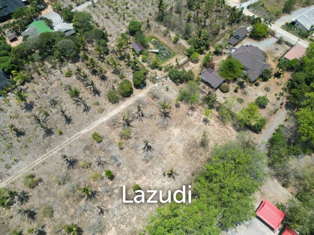 6,500 Sqm 4 Bed 4 Bath Villa For Sale