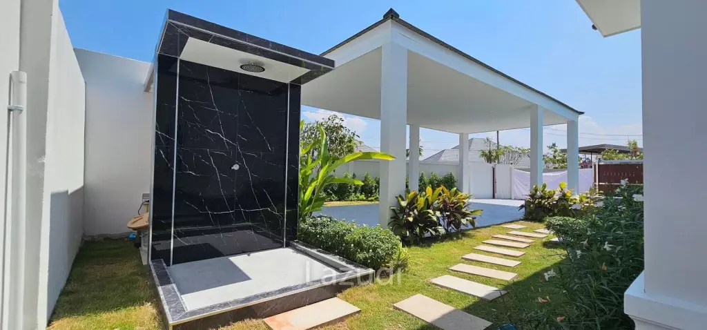 Luxury Villa in The Pyne Plus 2 Hua Hin Thailand ( UNDER CONSTRUCTION )