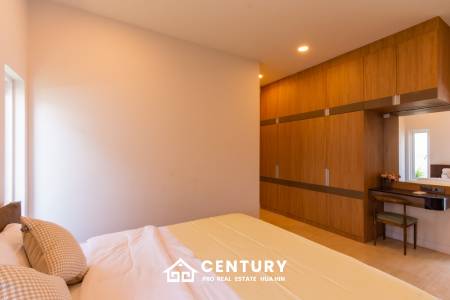 498 Kvm 3 Seng 3 Bad Villa for Salg