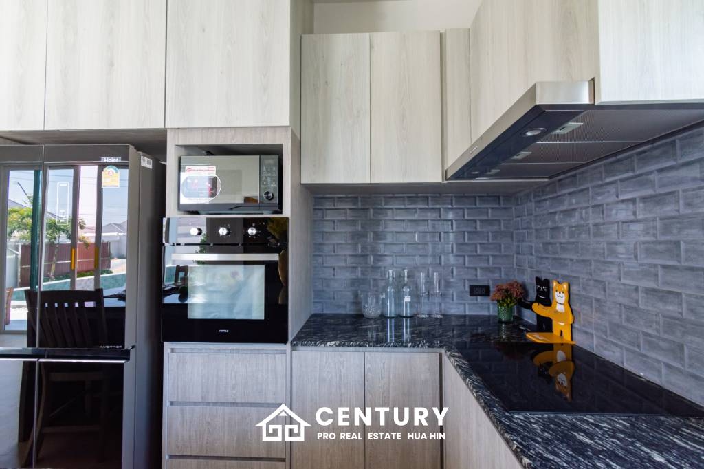 498 Kvm 3 Seng 3 Bad Villa for Salg