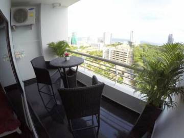 Condo for Sale and Rent in Pratumnak for 1,750,000/13,000 at Pattaya Hill Resort