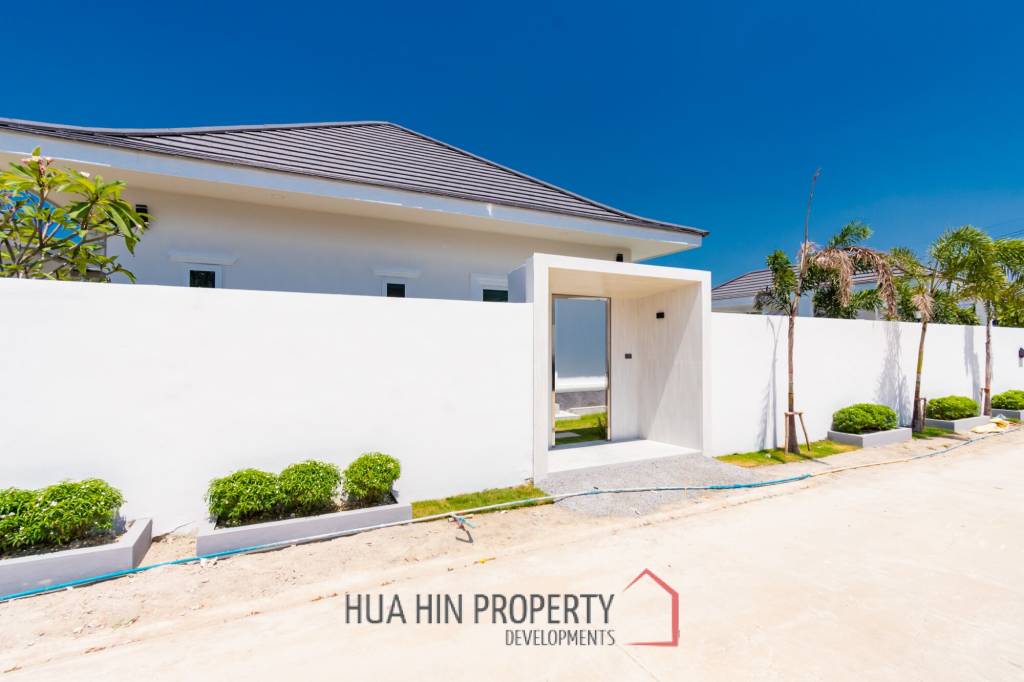 3 Beds 3 Baths 194.08 SQ.M The Pyne Plus 2 Hua Hin