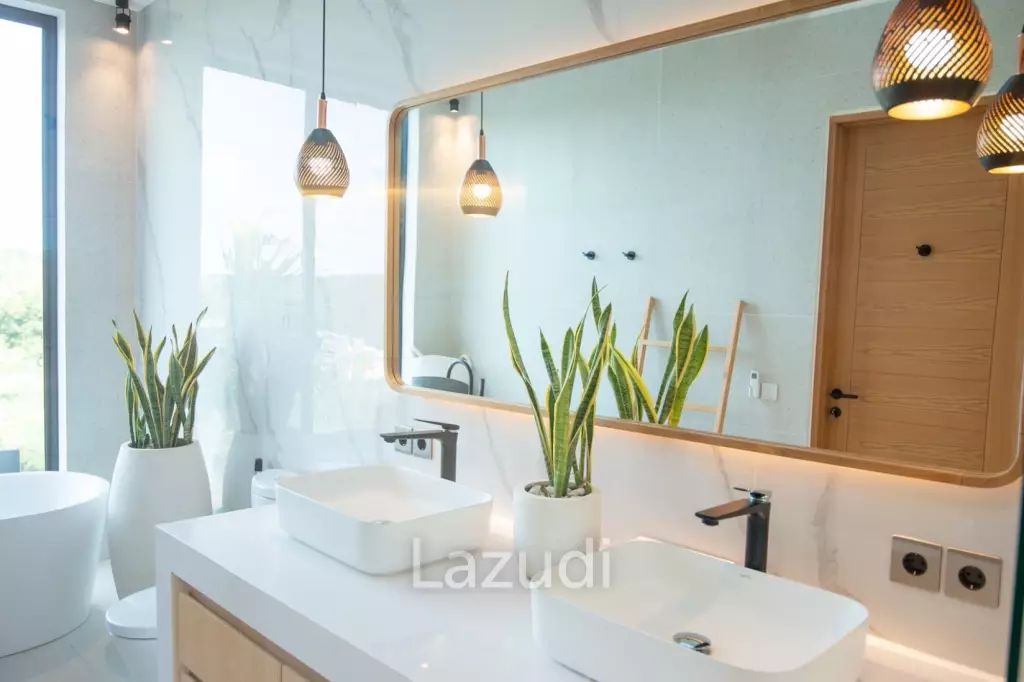 MAJESTIC CLIFF-TOP VILLA IN BINGIN WITH UNRIVALED VIEWS