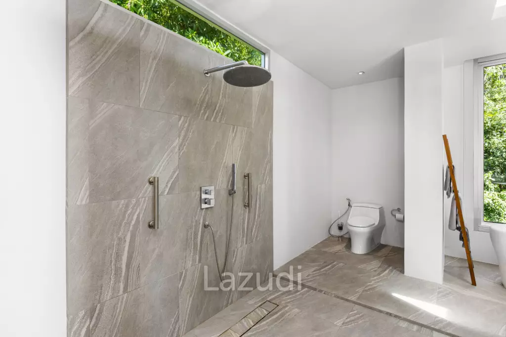 5 Bed 6 Bath 1,005 SQ.M Villa Nova  Layan Beach